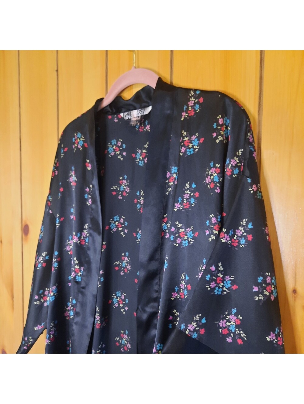 Victoria Secret Angeks Kimono Robe Floral Size S / M Belt 3/4 Sleeve Black
